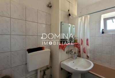 Vânzare apartament 2 camere, situat în Târgu Jiu, strada 9 Mai - 7