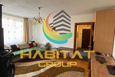 Apartament cu 3 camere semidecomandat în Berceni