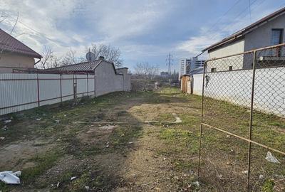 Teren Construcții intravilan de 1300 mp, în Cățelu