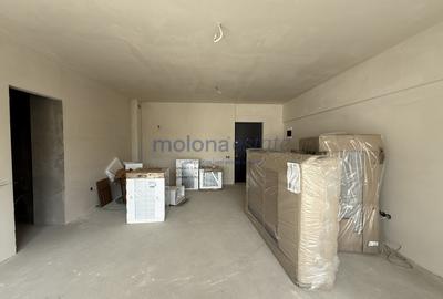 Apartament cu 3 camere semidecomandat în Semicentral