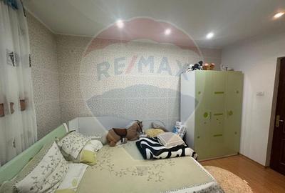 Casă spațioasă 6 camere, 2 băi, garaj spatios și terasă - 17
