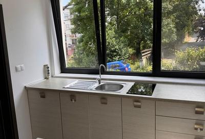 Studio modern în Europa, finisaje premium și locație excelentă - 6