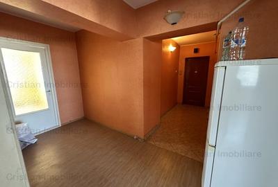 3 camere, Confort 1 Decomandat, etaj intermediar in bloc cu lift, Viziru 3 - 7