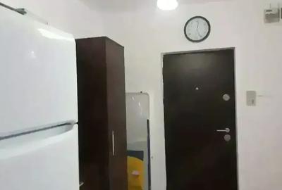 Apartament cu 2 camere decomandat, mobilat în Militari