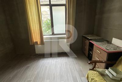 Apartament in vilă 3 camere, curte 40mp - Nerva Traian - 12