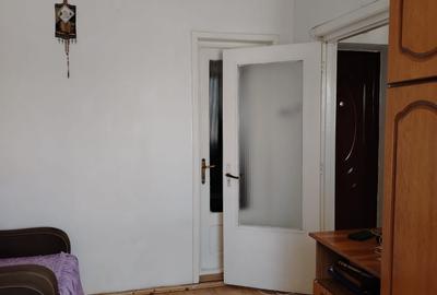 Garsoniera 30mp zona Astralis mobilata utilata 34.800eur neg - 6