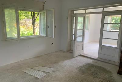 Vânzare Casă Unică în Frumoasa Zonă de Deal - 7