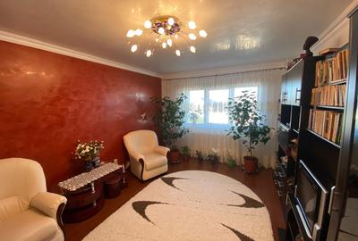 Apartament 3 camere Obcini de vânzare - 2