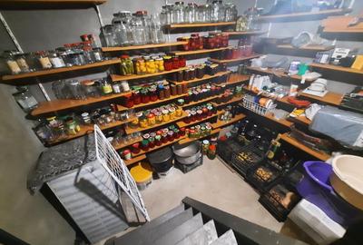 FARA COMISION casa 4 camere 2 bucatarii 2 puturi beci livada 1500mp SAU 3300mp - 19