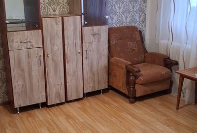 Apartament cu 2 camere, zona Podu Ros - 2