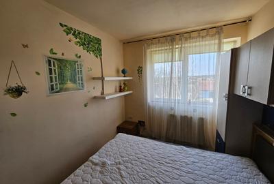 Apartament 3 camere, confortabil, etajul 2 , Giarmata Vii, Timiș, comision 0% - 15