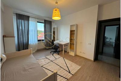 Apartament de 3 camere in zona Iancu Nicolae 2 parcari - 2