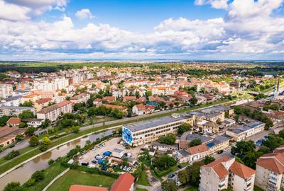 Clădire malul Râului Bega zona Fabric - 15