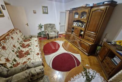 3 camere la etajul 2 Parc Titan - Metrou Titan 10 minute - 2