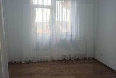 Apartament 2 camere 62 mp utili cu balcon si parcare in zona Turnisor - 6