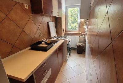 Apartament cu 2 camere semidecomandat în Astra