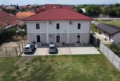 Triplex cu 3 camere - mobilat complet - 105 mp utili + teren 440mp ? Ghiroda - z - 1