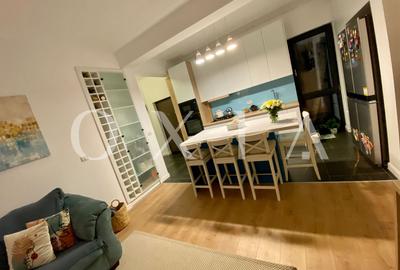 Apartament cu 3 camere decomandat, mobilat în Lipovei