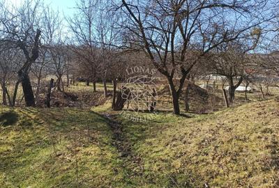 Casă individuală cu 4 camere în Prundu Bârgăului