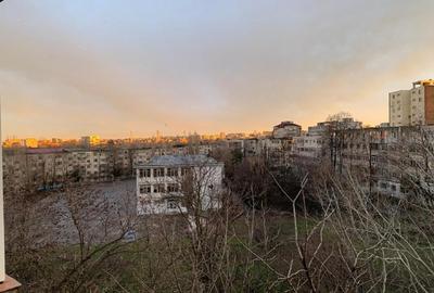 Apartament cu 2 camere semidecomandat în Tomis III