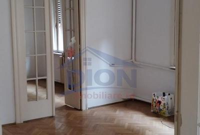 Proprietate interbelica in zona linistita, perfecta pentru investitie - 6