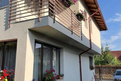 Casa tip duplex P+E+Pod 120mp utili - zona stadionului - Floresti - 1