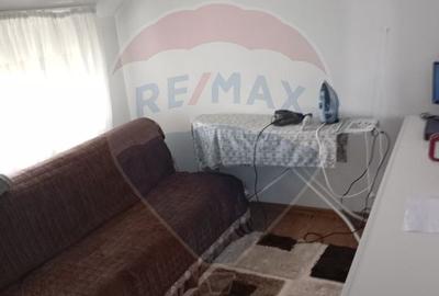 Casă / Vilă cu 7 camere de vânzare - 12