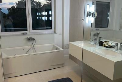 Apartament de inchiriat 5 camere - zona BANEASA. - 16