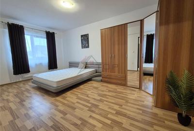 Apartament cu 2 camere decomandat în Cug