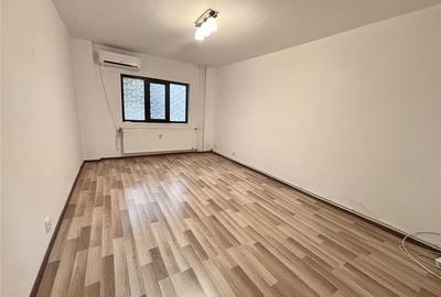 Garsoniera/spatiu comercial de vanzare parter | Sec 2 Pantelimon - 2