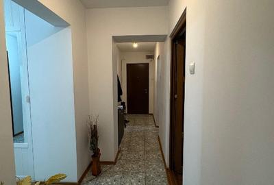 Vand apartament cu 4 camere in E3 - 9