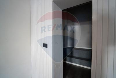 Spațiu comercial 200mp, de închiriat în Piața Unirii - 11