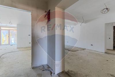 Activ Hotelier SubEvaluat | 18.000 mp construiti | 3 ha teren | BRASOV - 36
