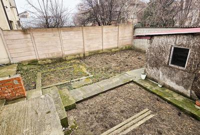 Vila individuala 6 camere Zona Ghencea Metrou Raul Doamnei Comision 0% - 13