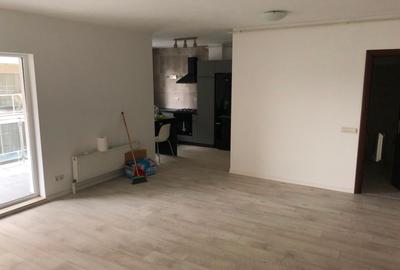 Apartament spațios cu 4  Camere si 3 parcări / Direct proprietar - 3