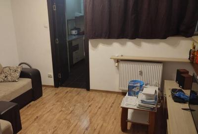 Garsoniera de vanzare, metrou, zona Drumul Taberei - 1