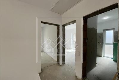 Casa de vanzare in Sibiu - noua, individuala, teren 335 mp - zona buna - 15