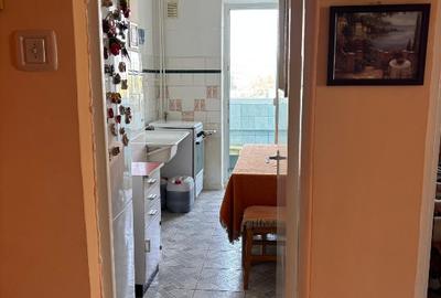 Apartament 2 camere decom - Micro 19 - 4