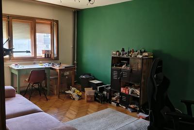 Apartament cu 2 camere zona Dorobanti stradal conf 1 decomandat etaj 1 din 4 - 5