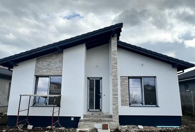 CASA NOUA I 4 CAMERE I 2 BAI I PE UN NIVEL I TEREN 423 MP I CU TOATE UTILITATILE - 1