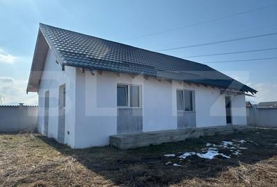 Casă de Vânzare cu 3 camere  în Cartierul Izvor, Tărlungeni - 15