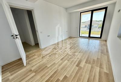 Duplex cu 3 camere în Central