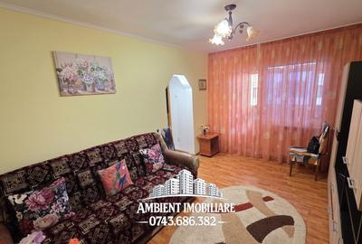 Apartament cu 3 camere, etaj 4, NEMOBILAT, zona CENTRU; - 2