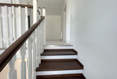 Duplex despartit prin spatiu tehnic - 6