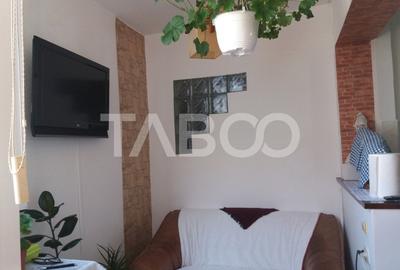 Apartament decomandat 3 camere  2 bai etaj 3 balcon zona buna Cisnadie - 7