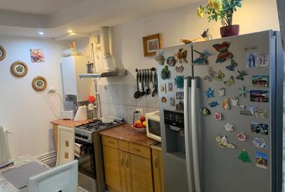 APARTAMENT DE VANZARE 3 CAMERE SIRET - 12