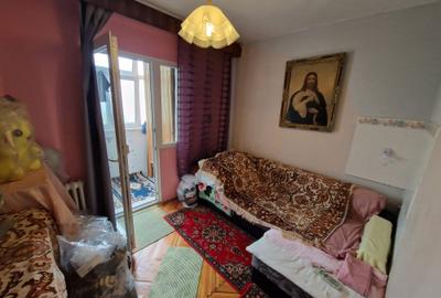 Apartament 4 camere  semicentral zona strazii Bucuresti - 6