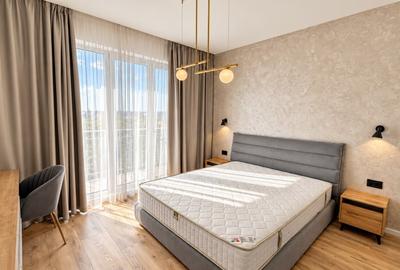 Apartament cu 3 camere decomandat, mobilat în Băneasa