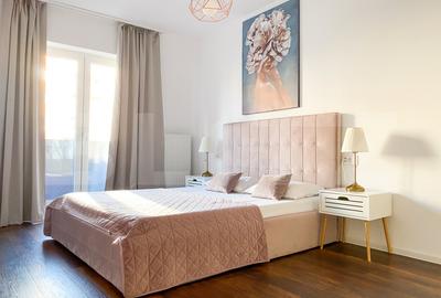 Apartament cu 2 camere decomandat, mobilat în Tractorul
