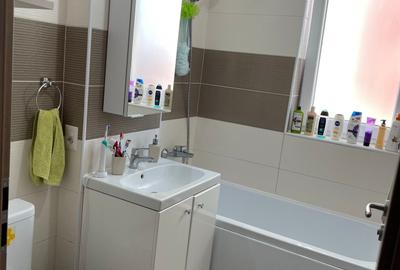 DE INCHIRIAT Apartament 2 camere, 55 mp, etaj 1 - zona Girocului - 6